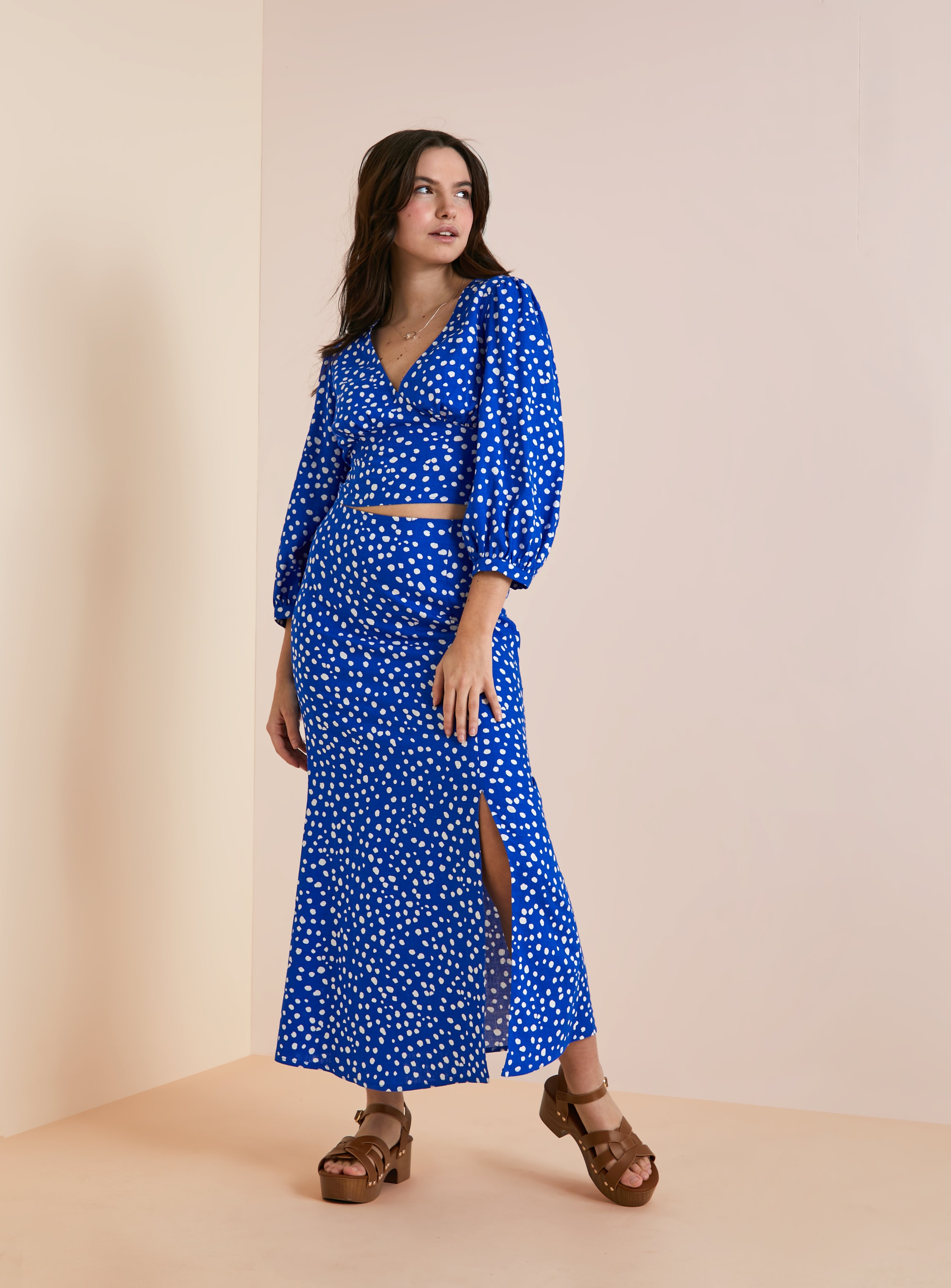 Everbelle Blue Dotty Coord Side Split Midaxi Skirt 10 - Image 1 thumbnail